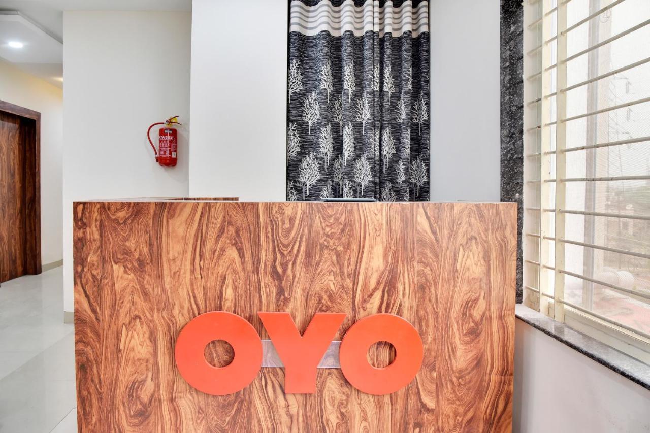 Oyo 40146 Hotel Continental Bhopal Zewnętrze zdjęcie