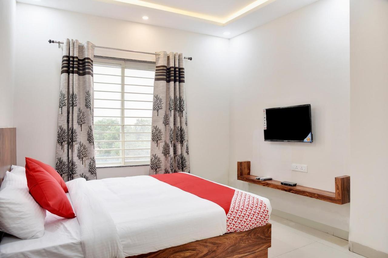 Oyo 40146 Hotel Continental Bhopal Zewnętrze zdjęcie